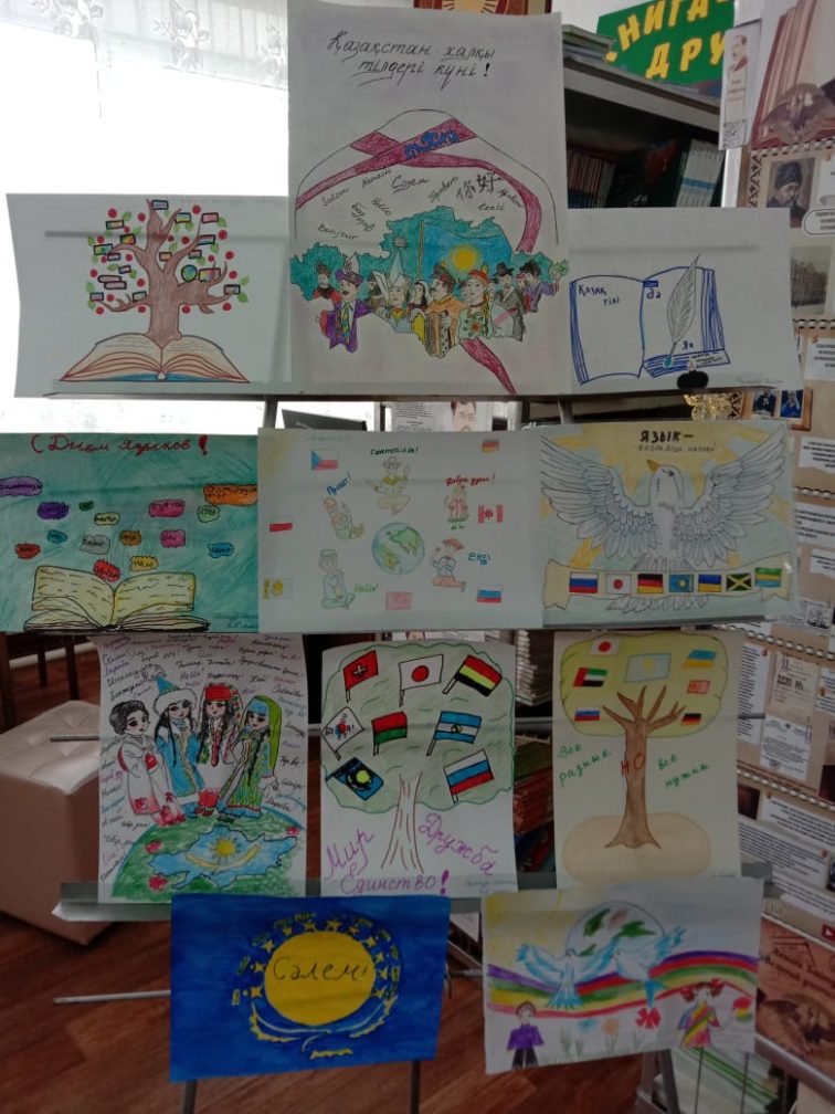 Жасырын камера қыздардың укол алып жатқанын көрсетеді Жалаңаш Линдси Бритни Наоми